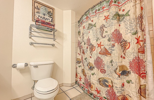 Beach front studio apartment or Condominium