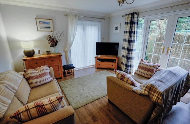 Beach Ground Floor Flat, Edinburgh, Golf Coast & Festival Sleeps 4,