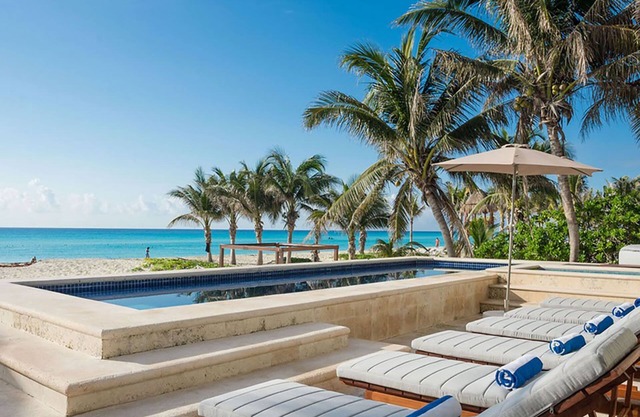 Beach House in Playacar