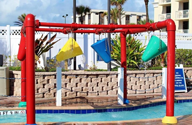 Beach is Calling! BBQ and Picnic Facilities, Surfing, Near Lighthouse Point Park