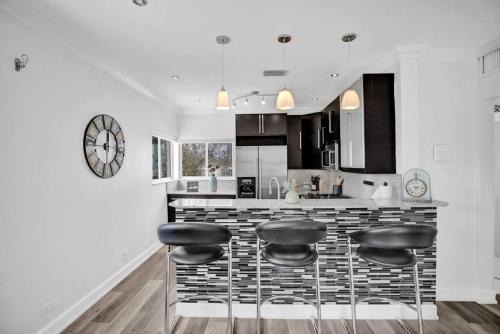 Beach Isles Modern 1BR Apartment in Fort Lauderdale