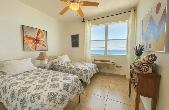 Beachfront 7th floor unit with amazing views