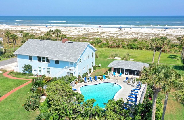 Beachfront Bed & Breakfast