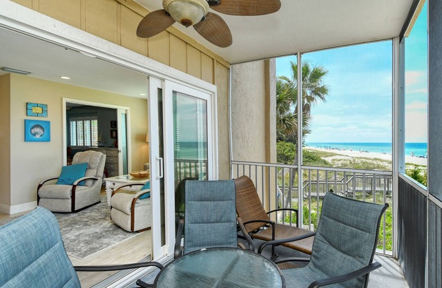 Beachfront Bliss Awaits! Amazing Gulf Views, book your getaway today!