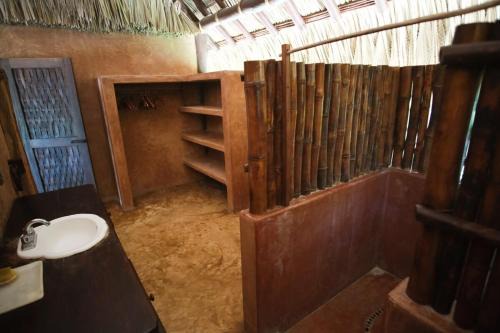 Beachfront Casa Palmillas Troncones with pool and 3rooms