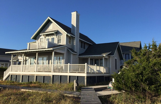 Beachfront Home with Panoramic Views Of Atlantic Ocean