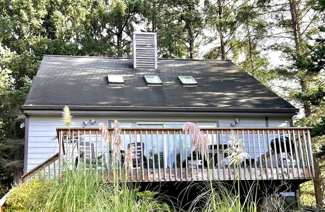 Beachfront; Includes Private path to the beach + large deck and yard