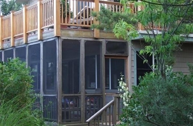 Beachfront luxury 6-bedroom multi-generational home. Bikes, chairs, umbrellas.