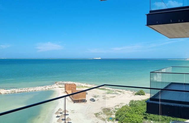 Beachfront Oceanview Luxury Apartment (sleeps up to 8) Yucalpeten Resort Marina.