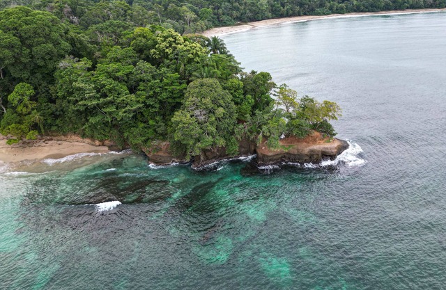 Beachfront! Rincon Magico in Punta Uva