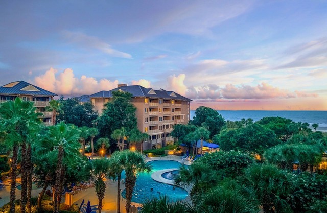 Beachfront Villa at Marriott’s Grande Ocean - Walk to Coligny Beach & Sea Pines!