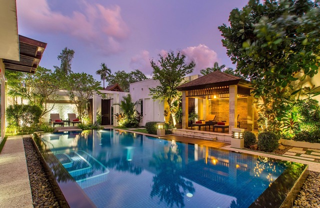 Beachfront Villa in Phuket