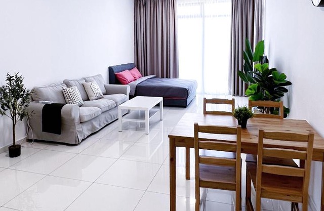 Beacon2BR #InfinityPool #Georgetown #FamilyHoliday