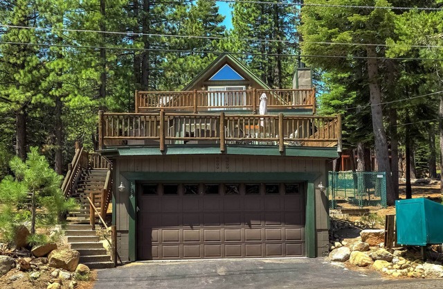 Bear Pause 4BR | Large Deck & Balcony