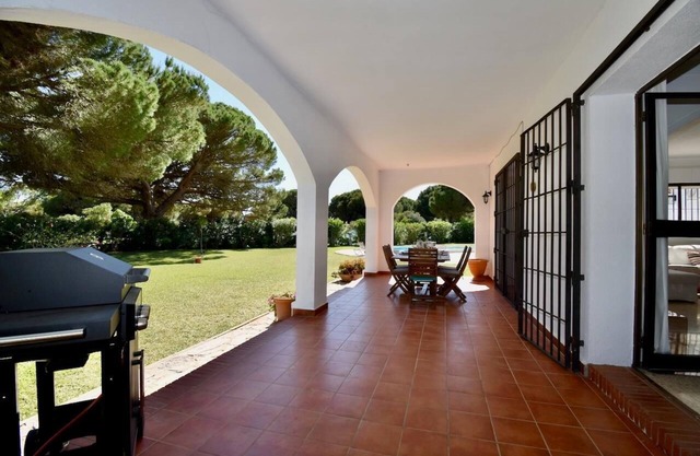 Beautiful villa Luna with huge garden and swimming pool in San Andres Golf