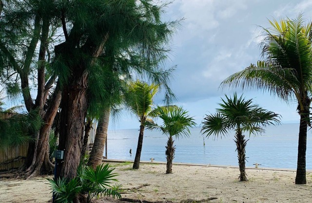 Beautiful 1 Bedroom Cottage With Oceanview