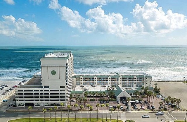 Beautiful 11th floor OceanView 1 Bedroom- Daytona Beach Resort