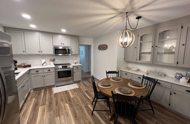 Beautiful 2BD 2BA home in small-town America