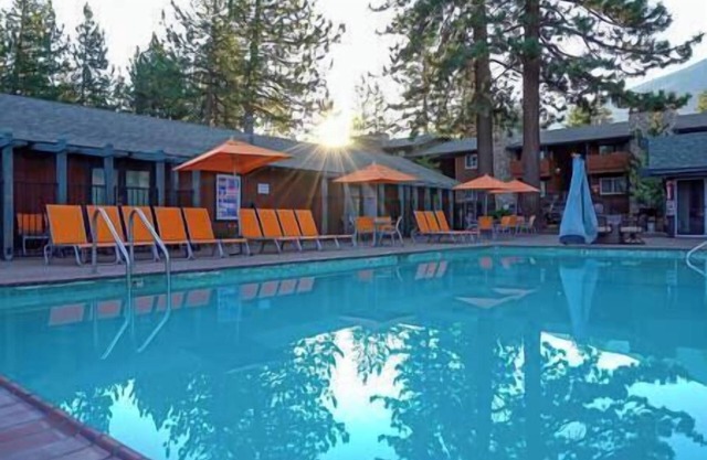 Beautiful 5 Bedroom Cabin - 3 Peaks Preferred Rate