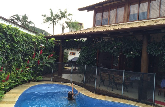 BEAUTIFUL and SAFE! 5 C AR SUITES, CLIMAT POOL, CHURRASQ + F. PIZZA PAÚBA-MARESIA