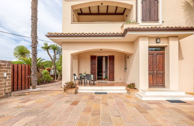 Beautiful apartment for 4 people with A/C, WIFI, TV, patio, panoramic view and parking