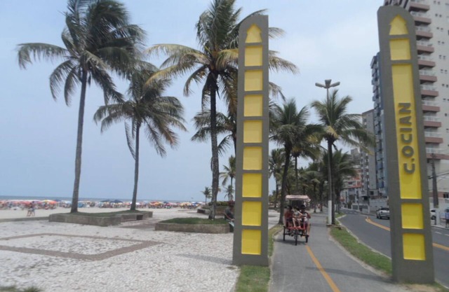 BEAUTIFUL APARTMENT ON THE BEACH ON 14 FLOOR