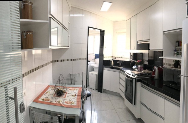 Beautiful apartment 3 bedrooms, pool, party room and court in floripa
