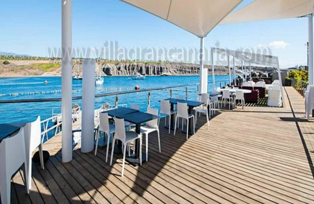 Beautiful apartment for 4 guests with pool, WIFI, TV, terrace, pets allowed and parking