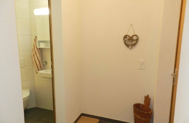 Beautiful apartment for 6 people with WIFI, balcony and pets allowed