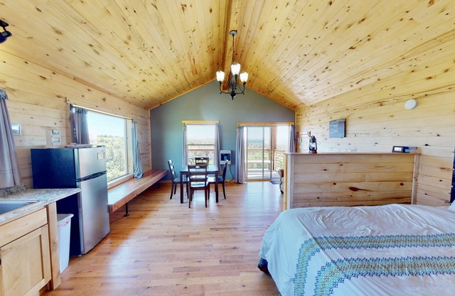 Beautiful Cabin in the La Sal Mountains South of Moab