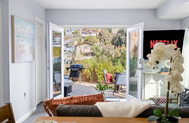 Beautiful Coastal Getaway!