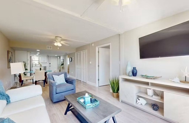 Beautiful, Completely Rennovated first floor 2 Bedroom Condo