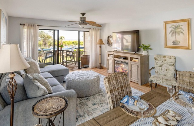 Beautiful Condo with Ocean View and Pet Friendly