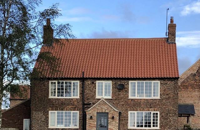 Beautiful Family Farmhouse set in unspoilt countryside Vale of York