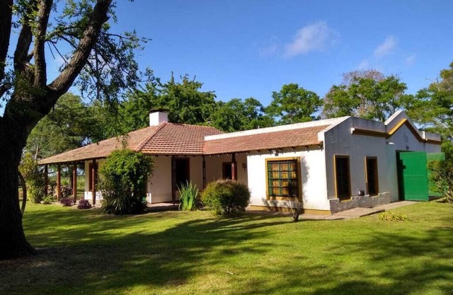 Beautiful Farm Boutique Homestay Chacra La CH - 200 m2 1 hectare park pool wifi