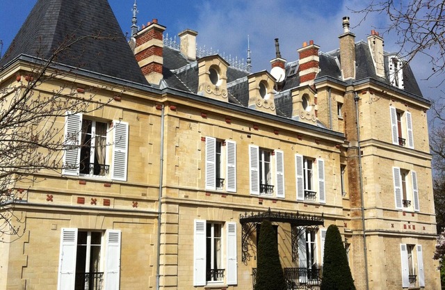 Beautiful historic home with big garden minutes from Paris-perfect for families!