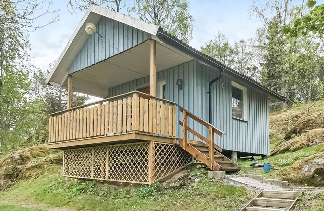 Beautiful home in Bullaren with kitchen