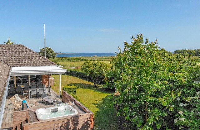 Beautiful home in Haderslev with WiFi