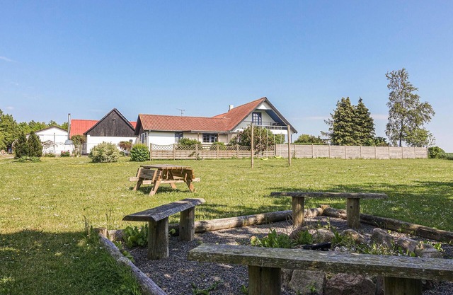 Beautiful home in Klemensker with WiFi