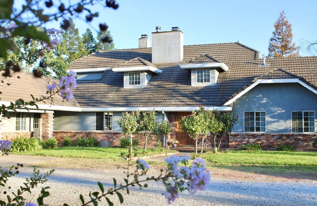 Beautiful home in Redding!