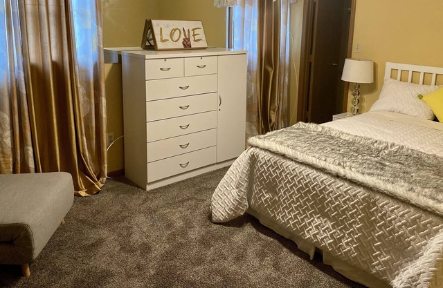 Beautiful Home Minutes Away from Adventure