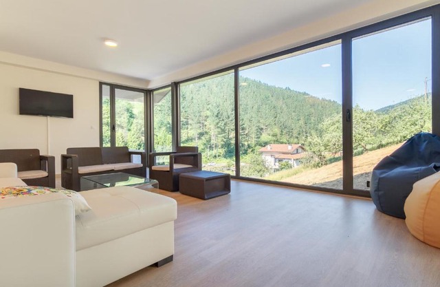 Beautiful house 15min from Bilbao