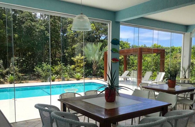 BEAUTIFUL HOUSE - FOOT IN THE SAND - COSTA DO SOL - GUARATUBA - WITH SWIMMING POOL