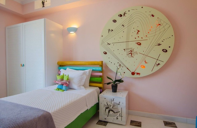 Beautiful Ios Suite | Suite Junior | Tzamaria