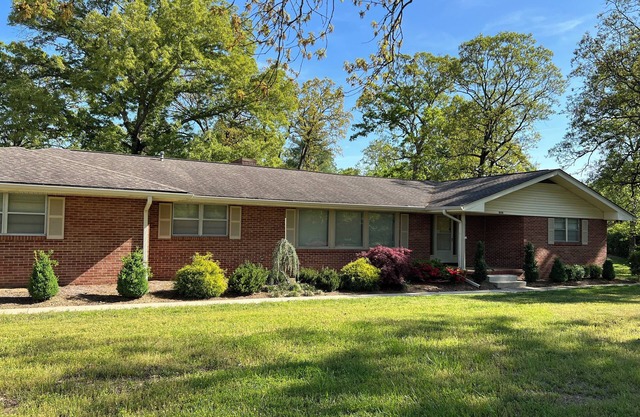 Beautiful large home on Lake Chickamauga at Dallas Bay with private boat ramp.