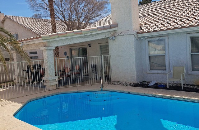 Beautiful Lone Mountain Pool Home that sleeps up to 10 people!