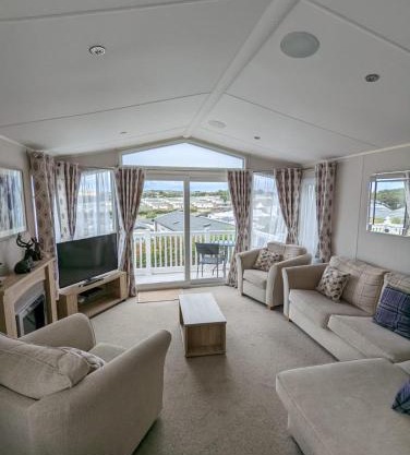 BEAUTIFUL LUXURY Caravan HAVEN LITTLESEA STUNNING VIEWS Sleeps 6
