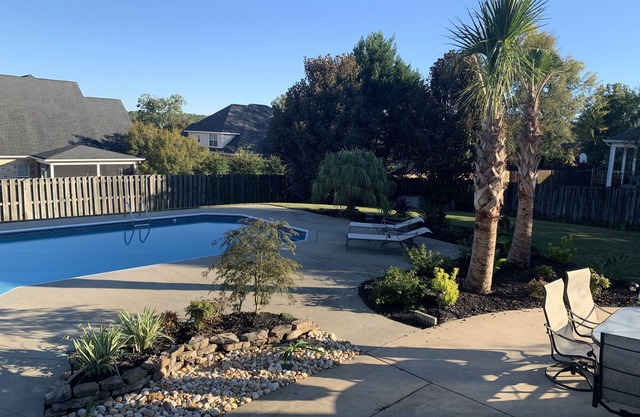 Beautiful Masters Rental with pool & tropical landscaping