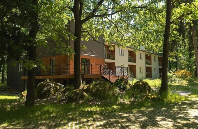 Beautiful quiet apartment in Cieplice close to walking & cycling routes