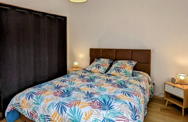 Beautiful renovated apartment with WiFi and secure parking in Vesoul